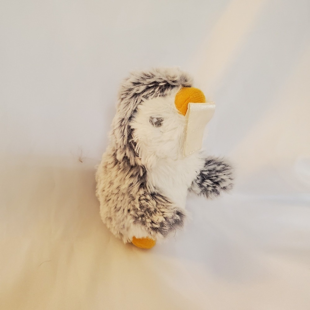 Raz Buddy Plush Penguin Baby Pacifier Holder Loop 5 Inch Stuffed Animal Toy 2021